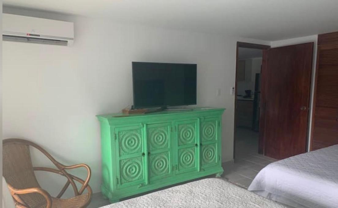Edificio Hansa Alado De La Playa Apartamento